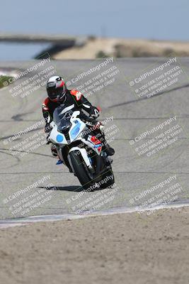 media/Mar-22-2025-TrackDaz (Sat) [[0456df0c41]]/Group B/Session 3 (Outside Grapevine)/